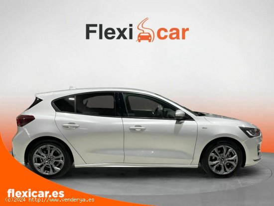 Ford Focus 1.0 Ecoboost MHEV 92kW ST-Line X - Salamanca