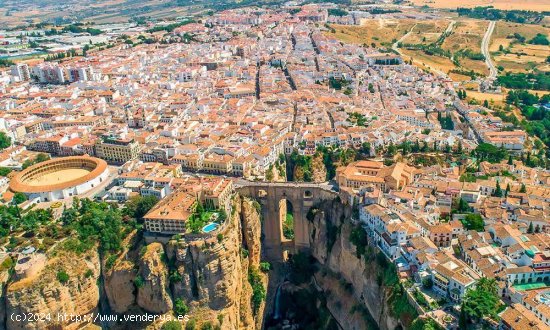 Edificio en venta en Ronda (Málaga)