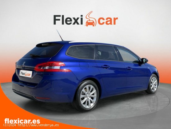 Peugeot 308 5p Style BlueHDi 75KW (100CV) - 5 P - Atarfe