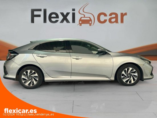 Honda Civic 1.0 I-VTEC TURBO ELEGANCE - Sant Boi de Llobregat