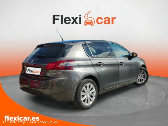 Peugeot 308 5p Style 1.2 PureTech 96KW (130CV) EAT8 - Valladolid