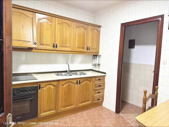 ALQUILER DE CASA CÉNTRICA EN MOLLINA - MALAGA