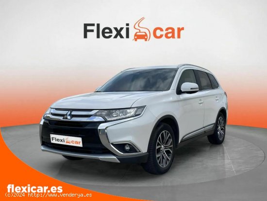 Mitsubishi Outlander 200 MPI Motion CVT 2WD 5 Plazas - Figueres