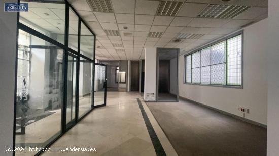 INMOBILIARIA ARBETETA ALQUILA MAGNÍFCO LOCAL COMERCIAL EN ZONA COMERCIAL DE GUADALAJARA - GUADALAJA