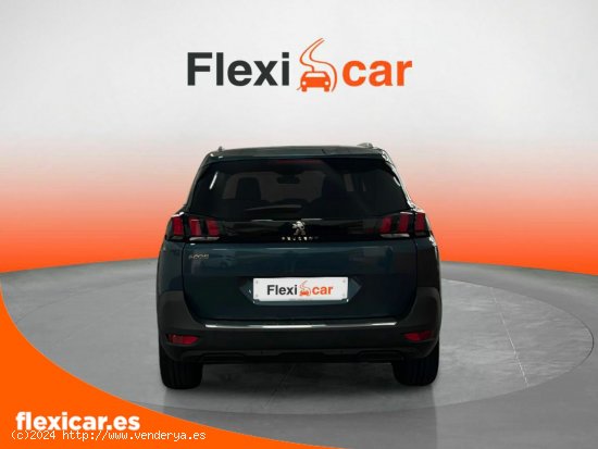 Peugeot 5008 Allure 1.2L PureTech 96kW (130CV) EAT8 - Cáceres