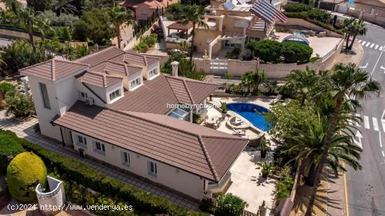 Magnifica villa de lujo en La Nuza con vistas al mar - ALICANTE