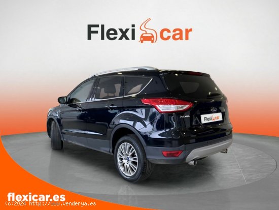 Ford Kuga 2.0 TDCi 140 4x4 Titanium Powershift - Iurreta