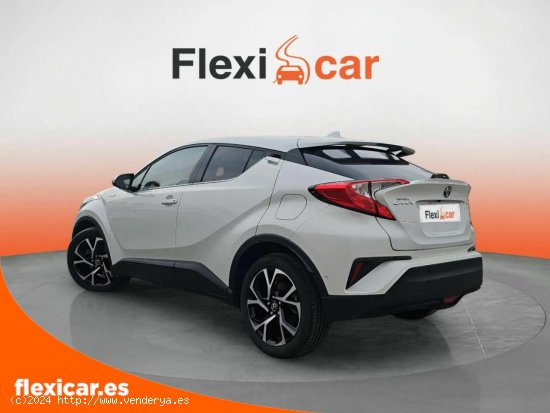 Toyota C-HR 1.8 125H Advance - Segovia