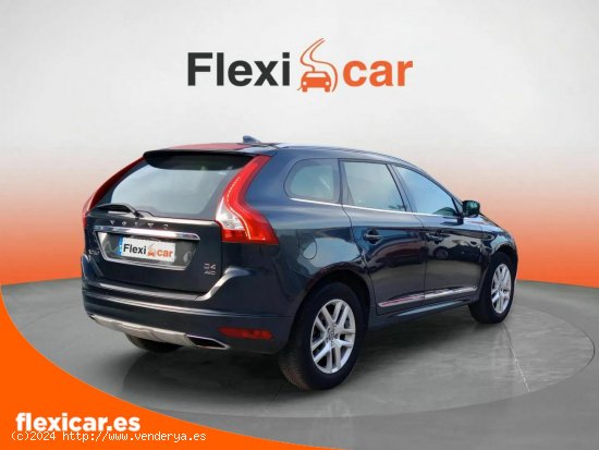 Volvo XC-60 2.0 D4 Momentum - Vizcaya