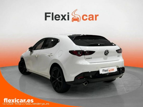 Mazda 3 2.0 e-SKYACTIV-G 90KW HOMURA - Salamanca