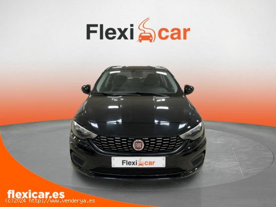 Fiat Tipo 1.4 16v Lounge 70kW (95CV) gasolina 5p. - Castellón de la Plana