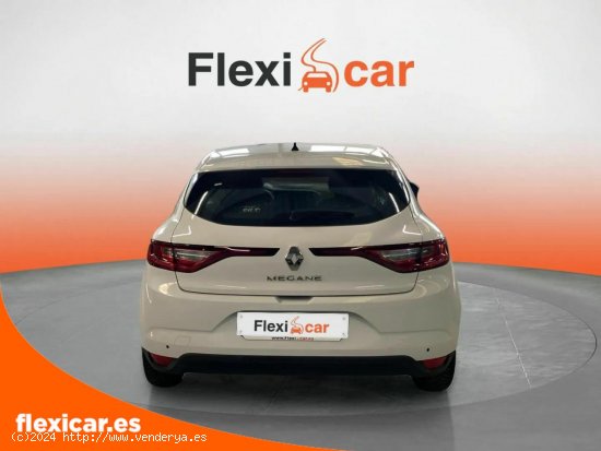 Renault Megane Life Tce GPF 74 kW (100CV) - Puerto de Sagunto