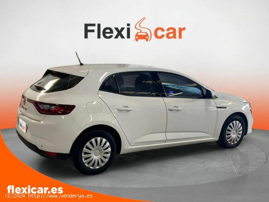 Renault Megane Life Tce GPF 74 kW (100CV) - Puerto de Sagunto