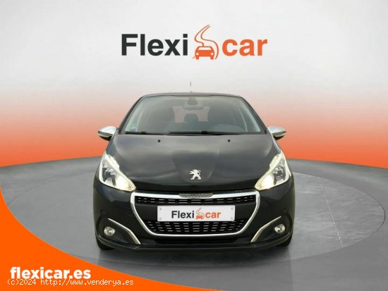 Peugeot 208 5P Signature 1.2L PureTech 60KW (82CV) - Valdepeñas