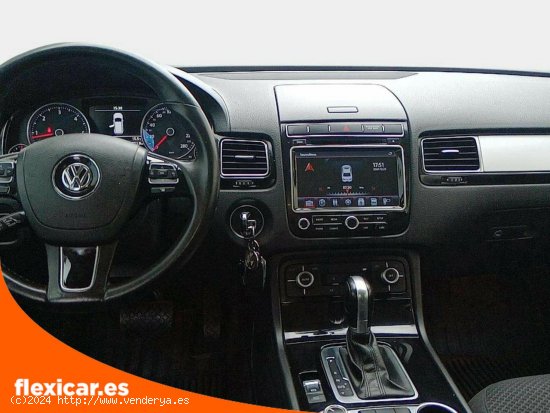 Volkswagen Touareg 3.0 TDI 150kW(204CV) BMT Tiptronic - Córdoba