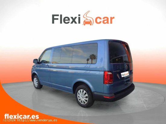 Volkswagen Caravelle Caravelle Largo 2.0 TDI 84kW (114CV) BMT - Vilanova i la Geltrú