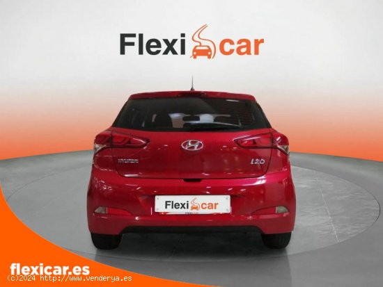 Hyundai i20 1.2 MPI 62kW (85CV) Essence - Badalona