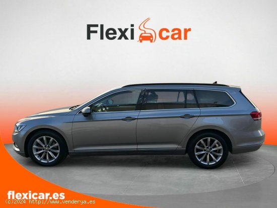 Volkswagen Passat Advance 2.0 TDI 110kW (150CV) Variant - Zaragoza