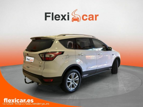 Ford Kuga 1.5 EcoBoost 150 A-S-S 4x2 Business - Esplugues de Llobregat