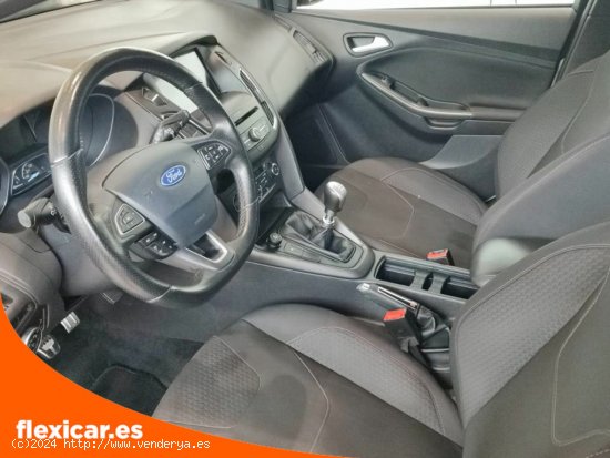 Ford Focus 1.0 Ecoboost 92kW ST-Line - Badajoz