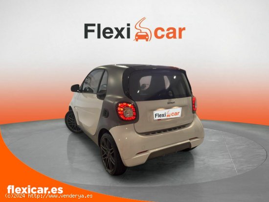 Smart Fortwo 0.9 66kW (90CV) COUPE - Esplugues de Llobregat