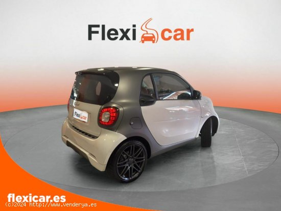 Smart Fortwo 0.9 66kW (90CV) COUPE - Esplugues de Llobregat