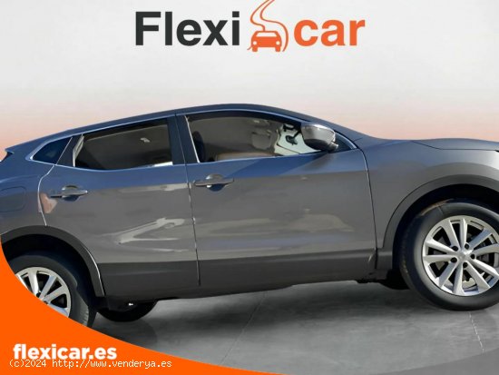 Nissan Qashqai 1.2i DIG-T ACENTA 4X2 XTRONIC - Cartagena