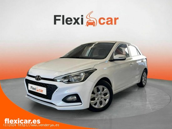 Hyundai i20 1.2 MPI 55kW (75CV) Essence - Vilafranca del Penedès