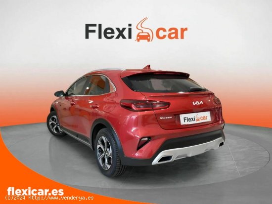 Kia XCeed 1.0 T-GDi Tech 88kW (120CV) - L Hospitalet de Llobregat