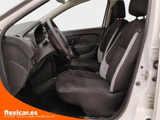 Dacia Sandero Ambiance 1.2 75cv - Cáceres