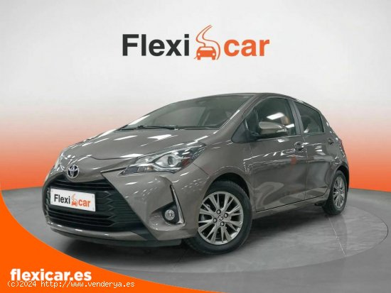 Toyota Yaris 1.0 70 Business - Cornellà de Llobregat