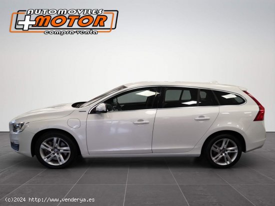 Volvo V60 2.4 D5 Twin AWD Momentum Auto - Torrelavega