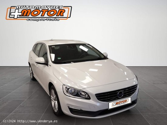 Volvo V60 2.4 D5 Twin AWD Momentum Auto - Torrelavega