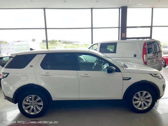 Land-Rover Discovery Sport 2.0L TD4 150CV 4x4 HSE Luxury - Torrelavega