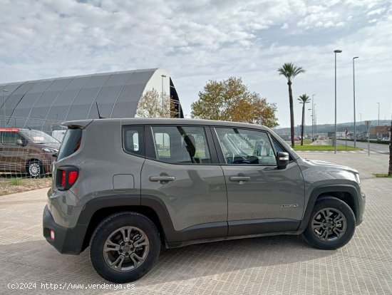 Jeep Renegade Longitude eHybrid 1.5 96kW(130CV) ATX NOVIEMBRE DE 2022 - Carcaixent