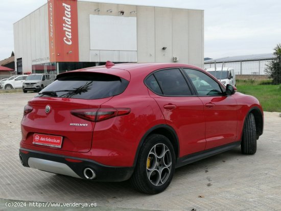 Alfa Romeo Stelvio 2.2 Diésel 154kW (210CV) Executive Q4 210CV - Carcaixent