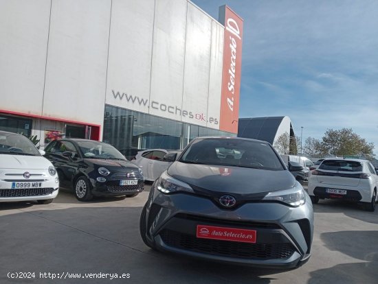 Toyota C-HR 1.8 125H Active GRIS CELESTE 2023 - Carcaixent