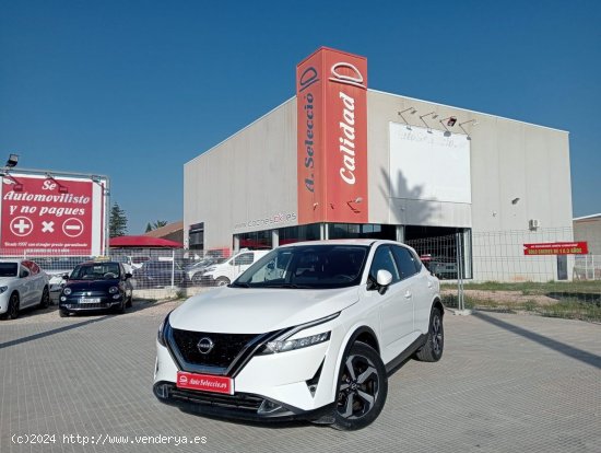  Nissan Qashqai DIG-T 103kW N-Connecta blanco 2023 - Carcaixent 