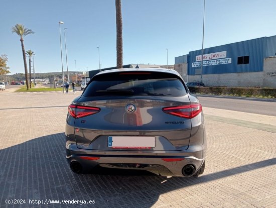 Alfa Romeo Stelvio 2.2 Diésel 154kW (210CV) Executive Q4 finales de diciembre de 2020 - Carcaixent