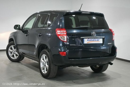 Toyota Rav4 2.2 D-4D Advance 4x2 - Las Rozas de Madrid