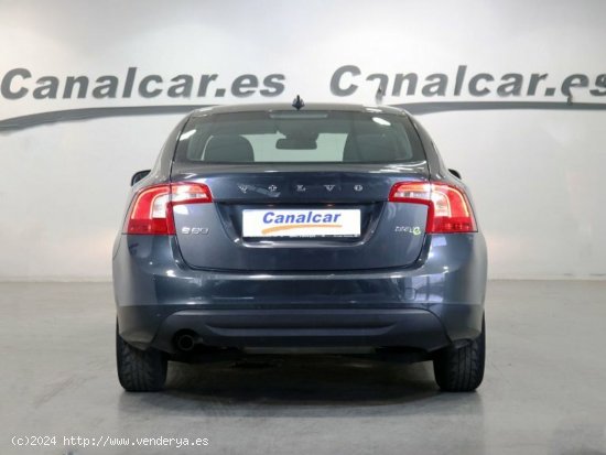 Volvo S60 1.6 D2 Kinetic - Las Rozas de Madrid