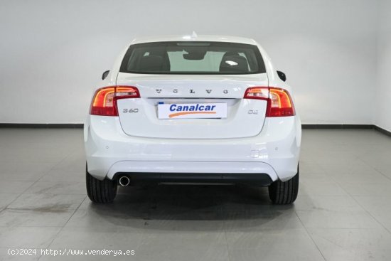 Volvo S60 2.0 D2 Momentum Auto - Las Rozas de Madrid