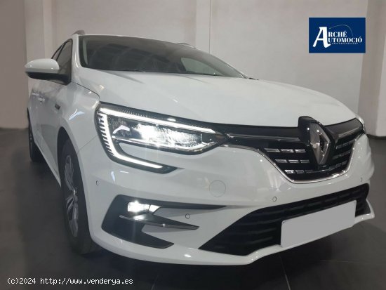 Renault Megane ST  Zen Hibrido Enchufable 160CV - Montcada y Reixach