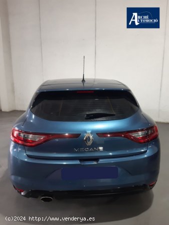 Renault Megane Zen - Montcada y Reixach