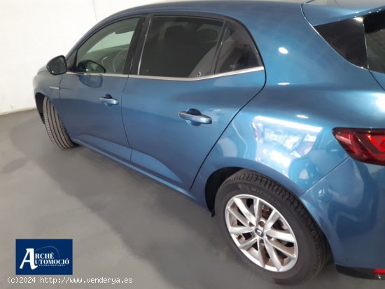 Renault Megane Zen - Montcada y Reixach