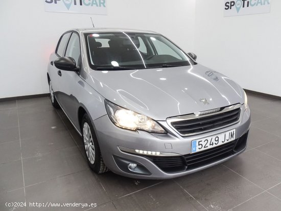 Peugeot 308 5p Access 1.2 PureTech 82 - Manises