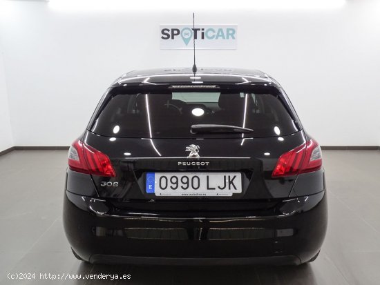 Peugeot 308 5p Style PureTech 110 S&S 6 Vel. MAN - Manises