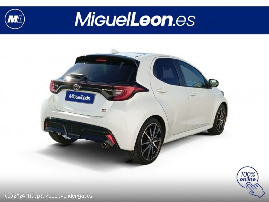 Toyota Yaris 1.5 120H GR Sport - Lanzarote