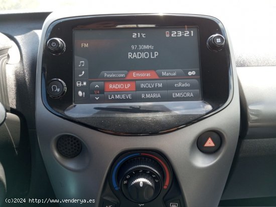 Toyota Aygo 1.0 70 x-play - Las Palmas de Gran Canaria