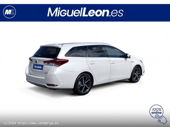 Toyota Auris 1.8 140H Feel! Edition Touring Spo - Las Palmas de Gran Canaria